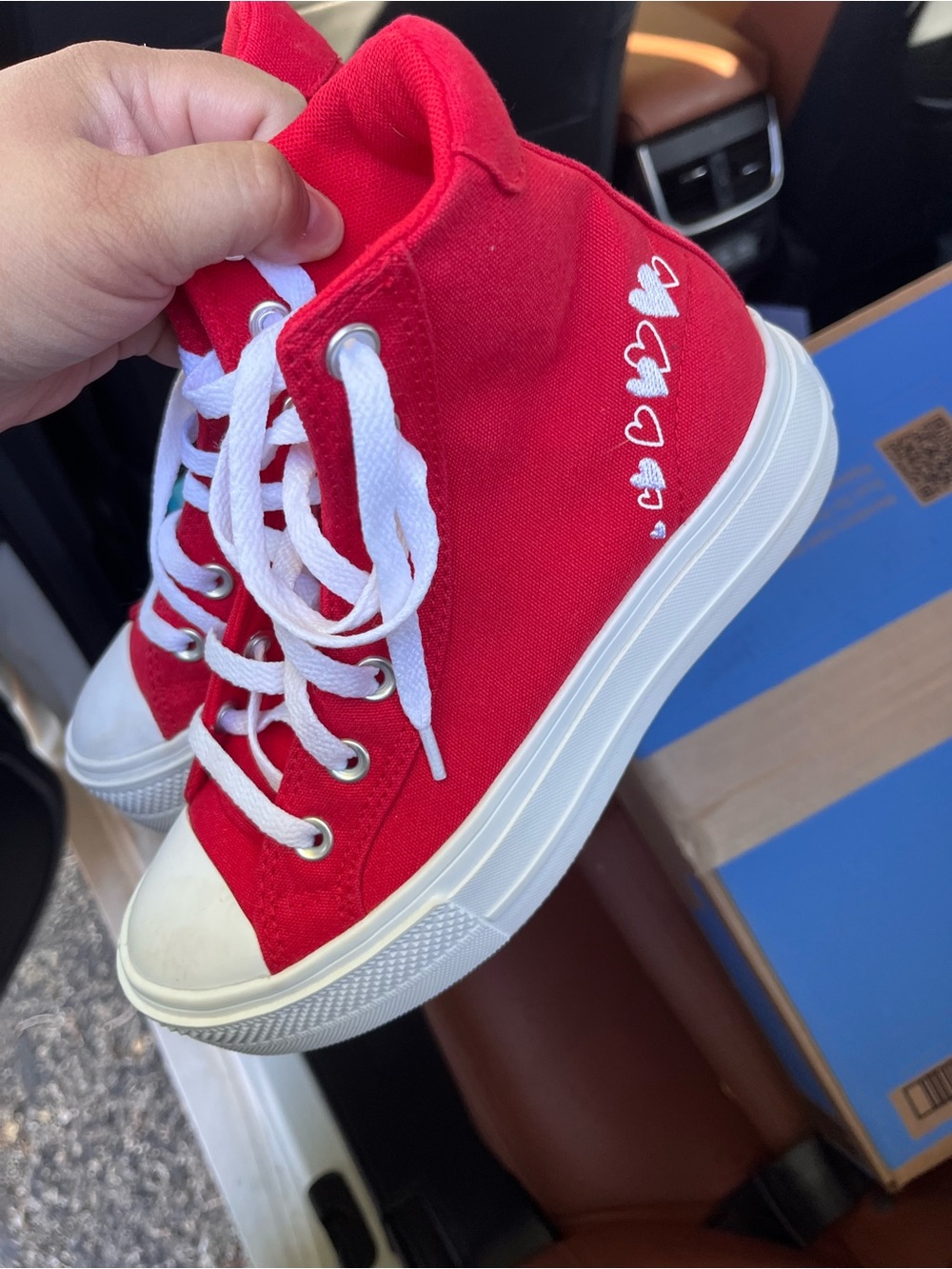 Converse High tops - Picture 2 of 4